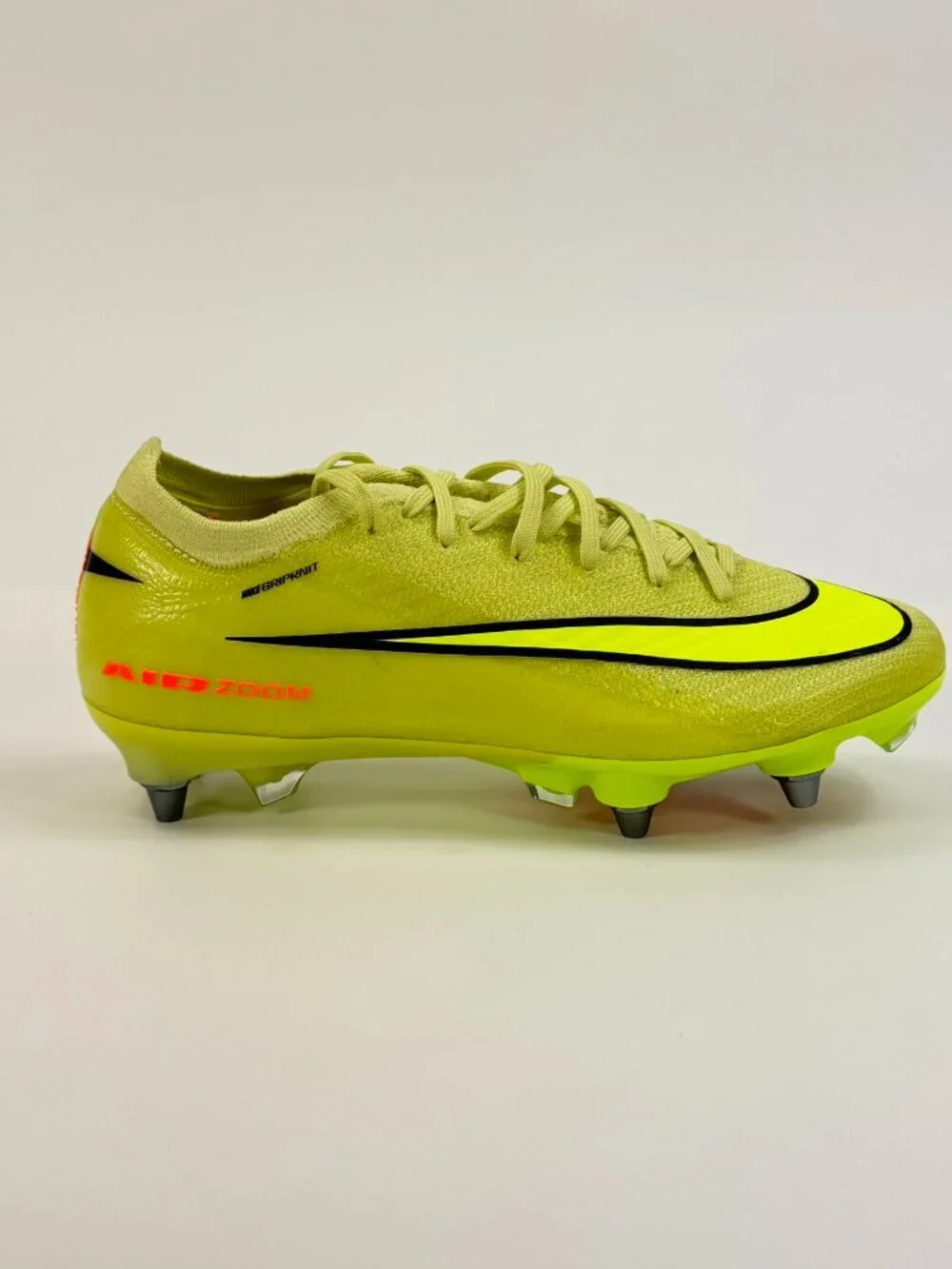 Nike Mercurial Vapor 16 Elite SG-Pro  Volt  HJ2454-300 Soccer size 5 M / 6.5 W
